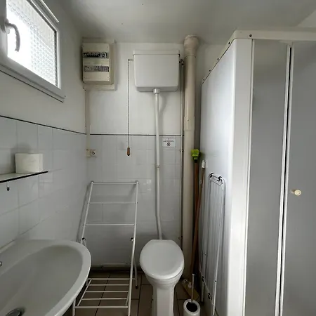 Cosy Avec Balcon, Jardin, Wifi Et Stationnement Pres Des Thermes - Fr-1-541-114